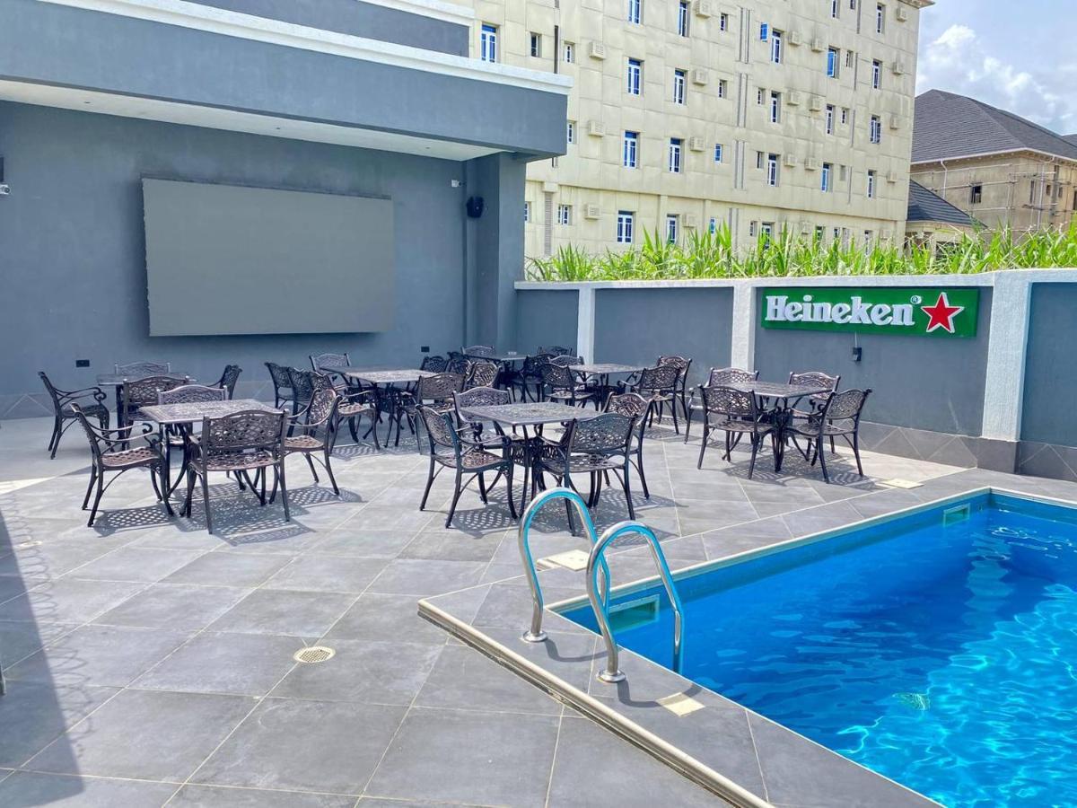 Gravity Hotels By Ace Owerri Exterior photo